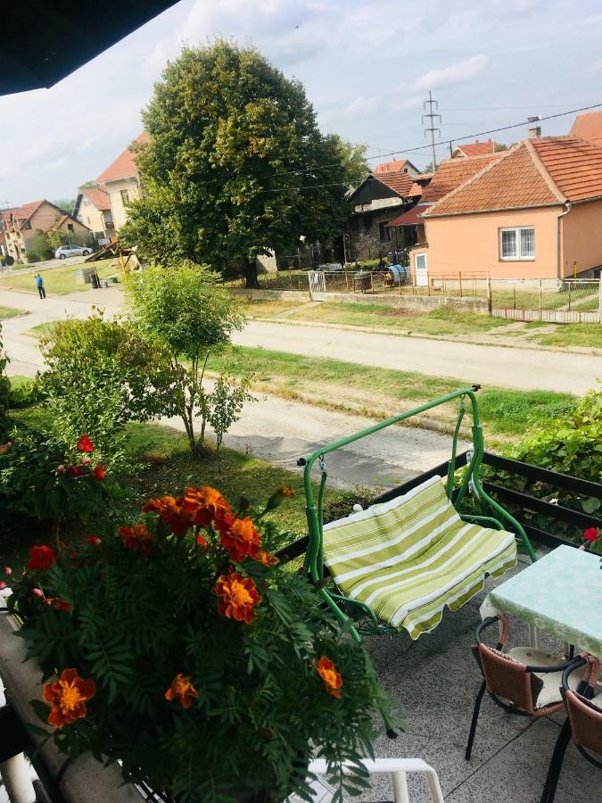 Stan Na Dan Loznica Apartment Exterior photo